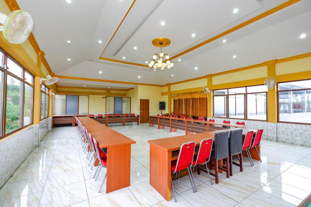 Oyo 3125 Hotel Taman Sari Semarang Buitenkant foto